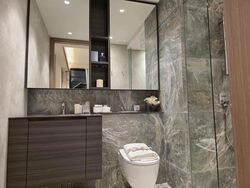 Lakeside Drive (D22), Condominium #621186121